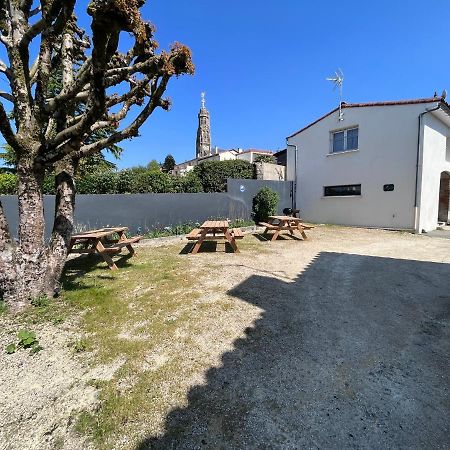 L'Hostellerie De Sevremont Saint-Michel-Mont-Mercure Dış mekan fotoğraf