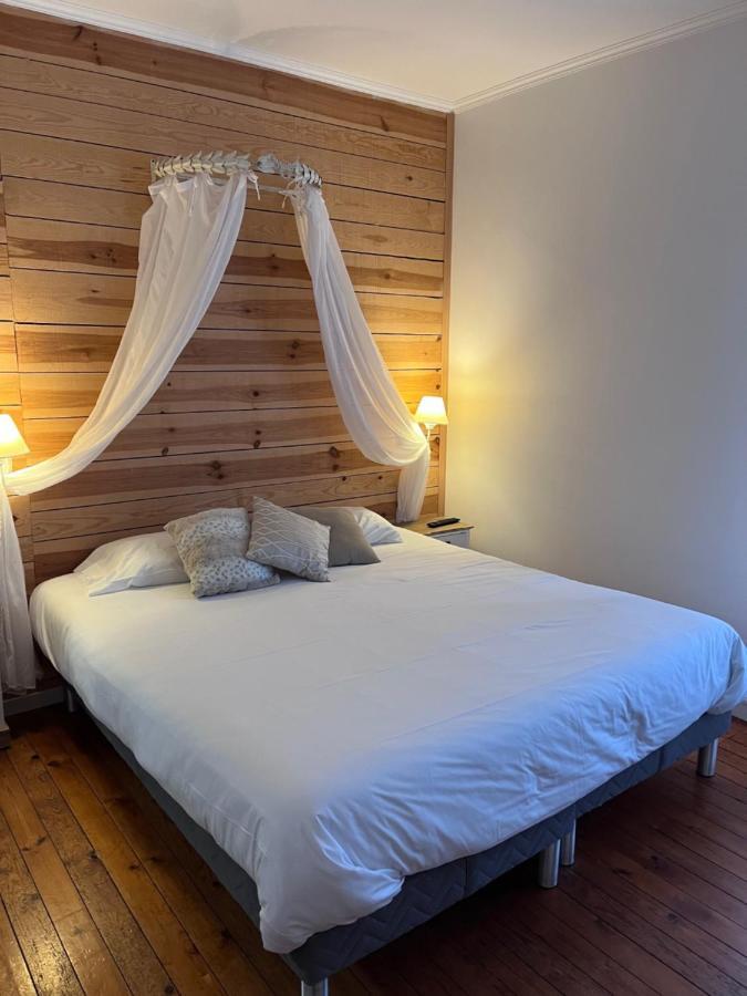 L'Hostellerie De Sevremont Saint-Michel-Mont-Mercure Dış mekan fotoğraf