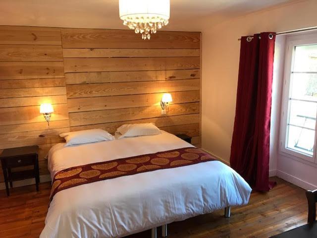 L'Hostellerie De Sevremont Saint-Michel-Mont-Mercure Dış mekan fotoğraf